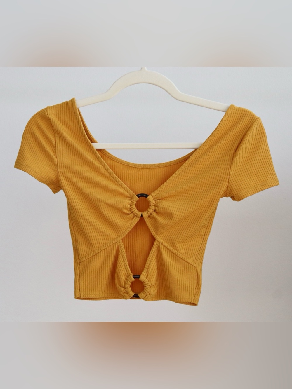 AERO - Yellow Keyhole Crop Top - Women’s XS